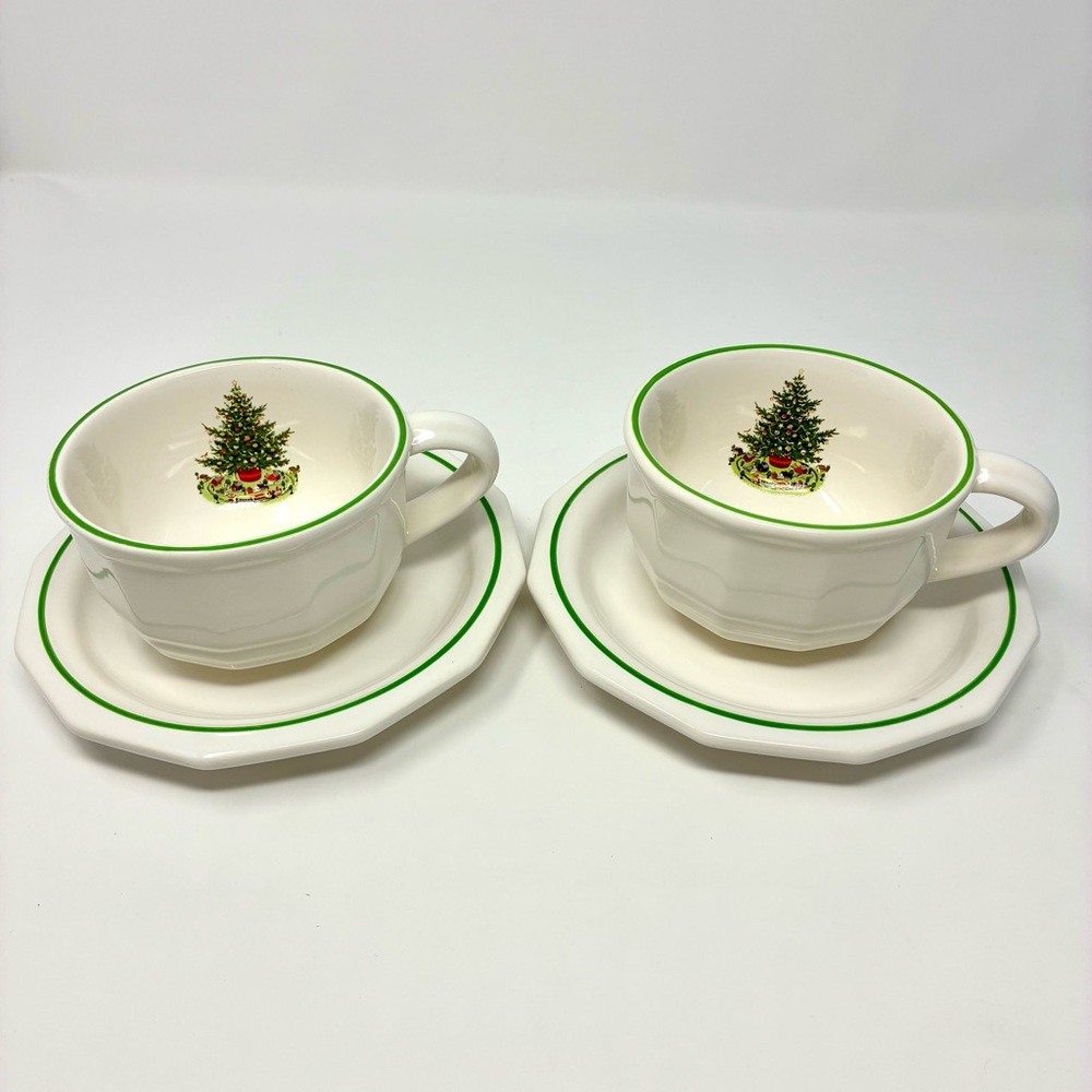 Pfaltzgraff Christmas Heritage Stoneware Cups and Saucers Vintage Holiday Cups